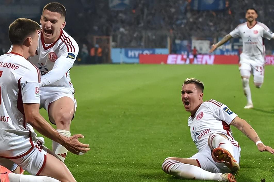 汉堡队陷入困境,德甲一胜难求!的简单介绍 汉堡队陷入困境,德甲一胜难求!的简单介绍