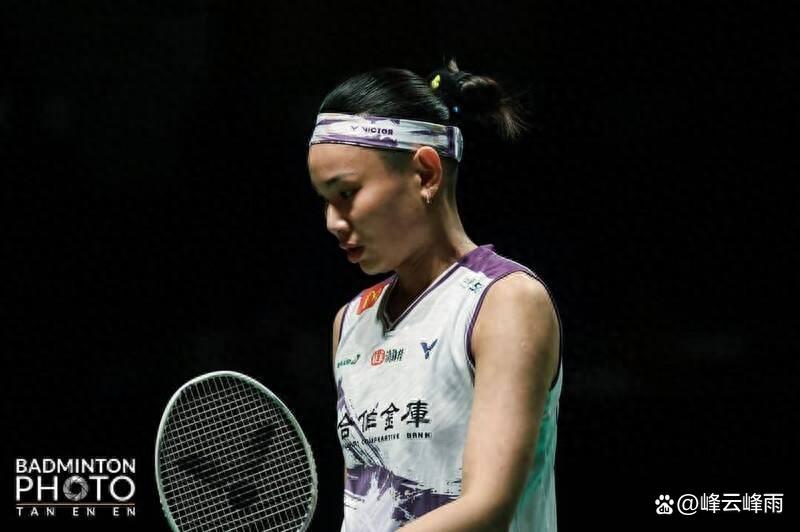 印度羽毛球队鏖战韩国羽毛球队，戴资颖惊艳世界的简单介绍