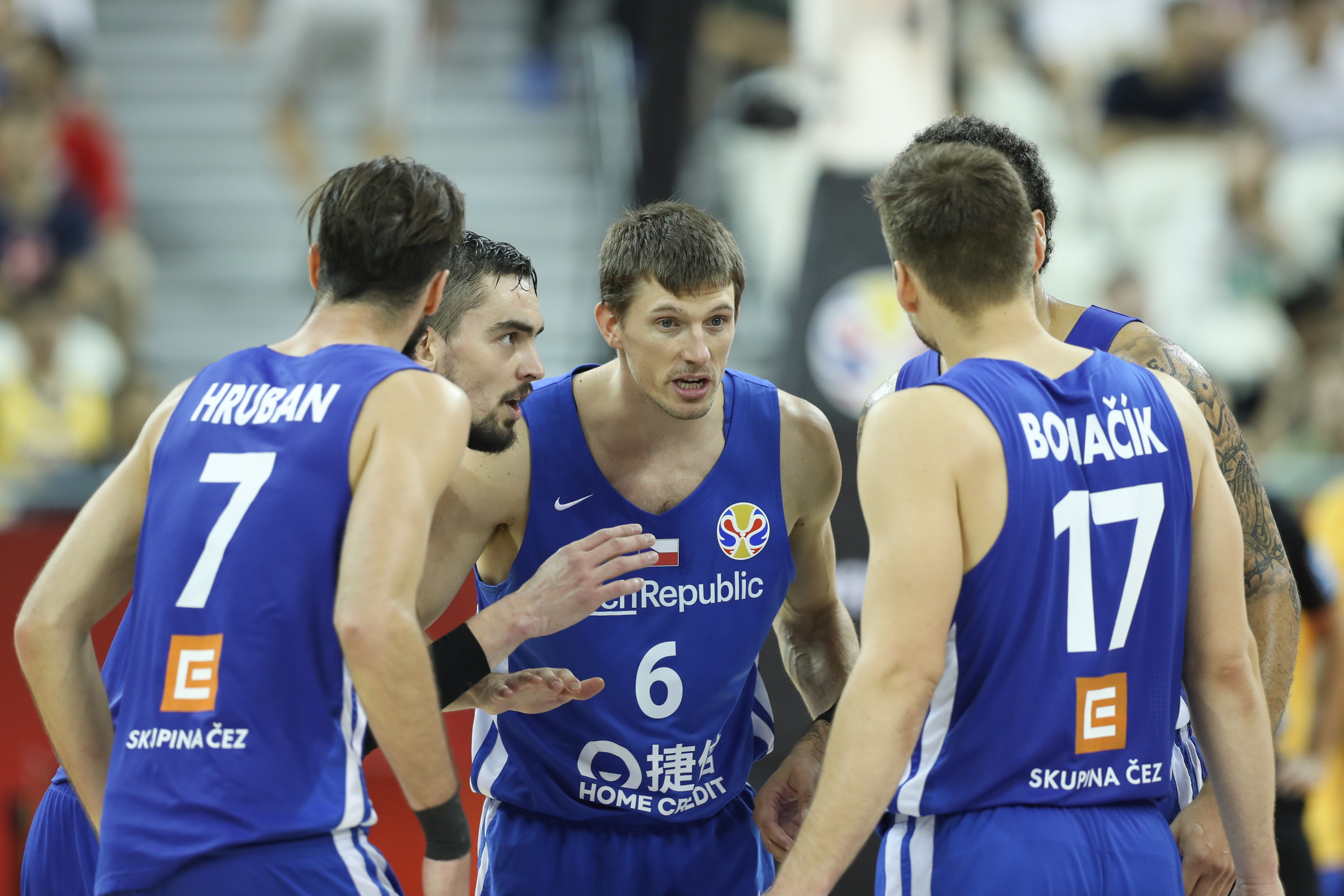 瑞士队憾负葡萄牙，捷克队击败瑞典晋级