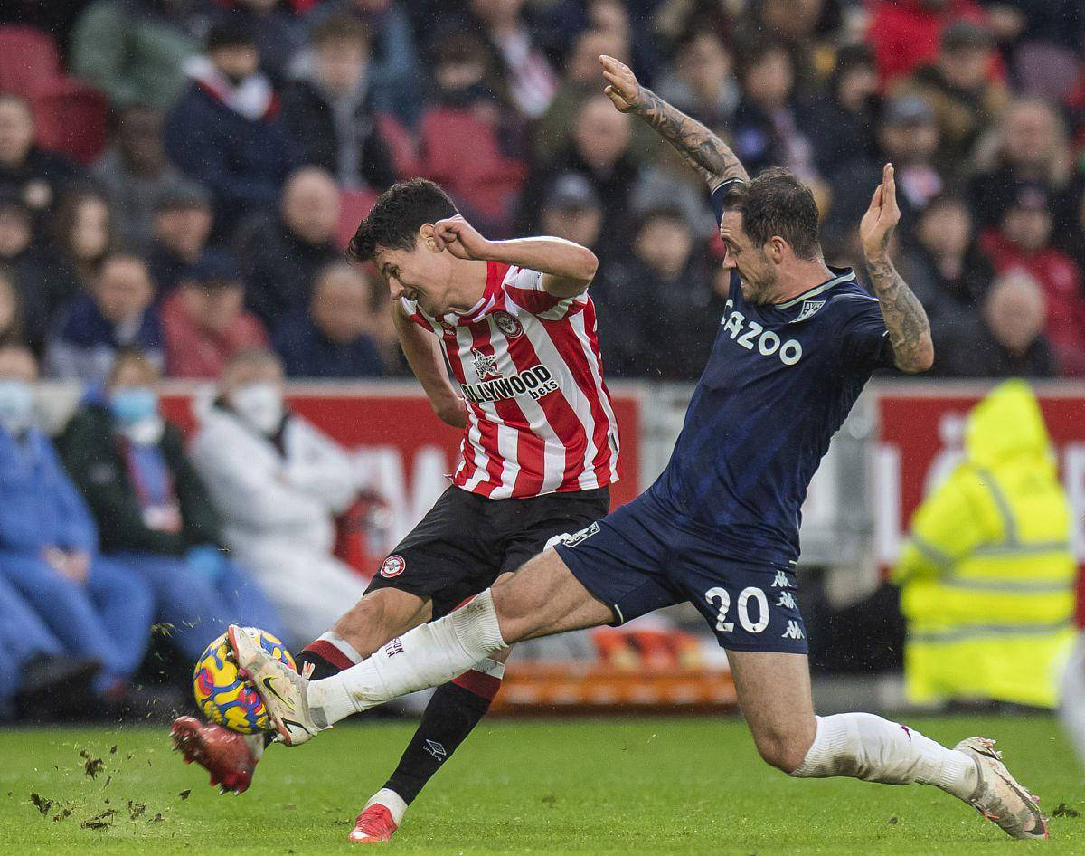 包含伯恩利客场大胜，展现攻势火力的词条