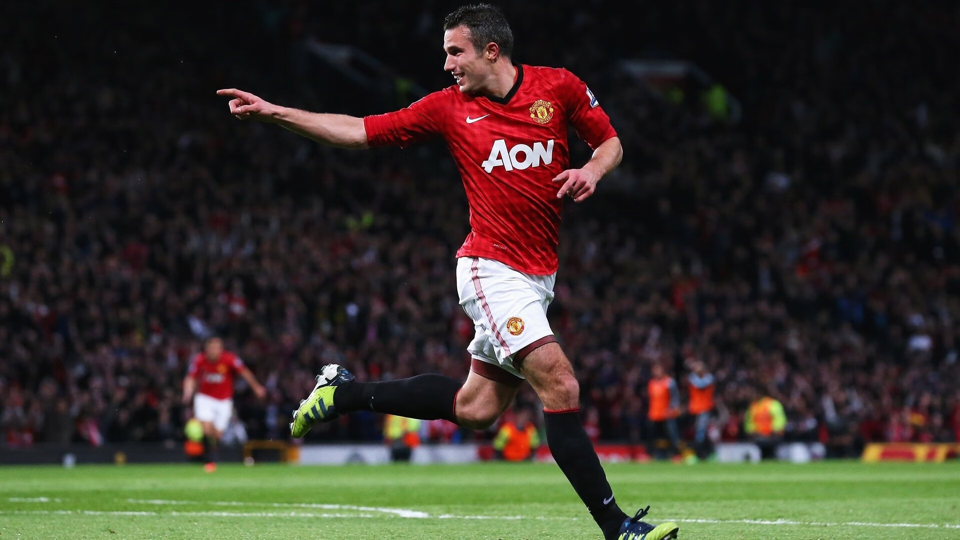 王座之争，当国王鏖战深圳，西亚卡姆在欧冠之巅完成加冕