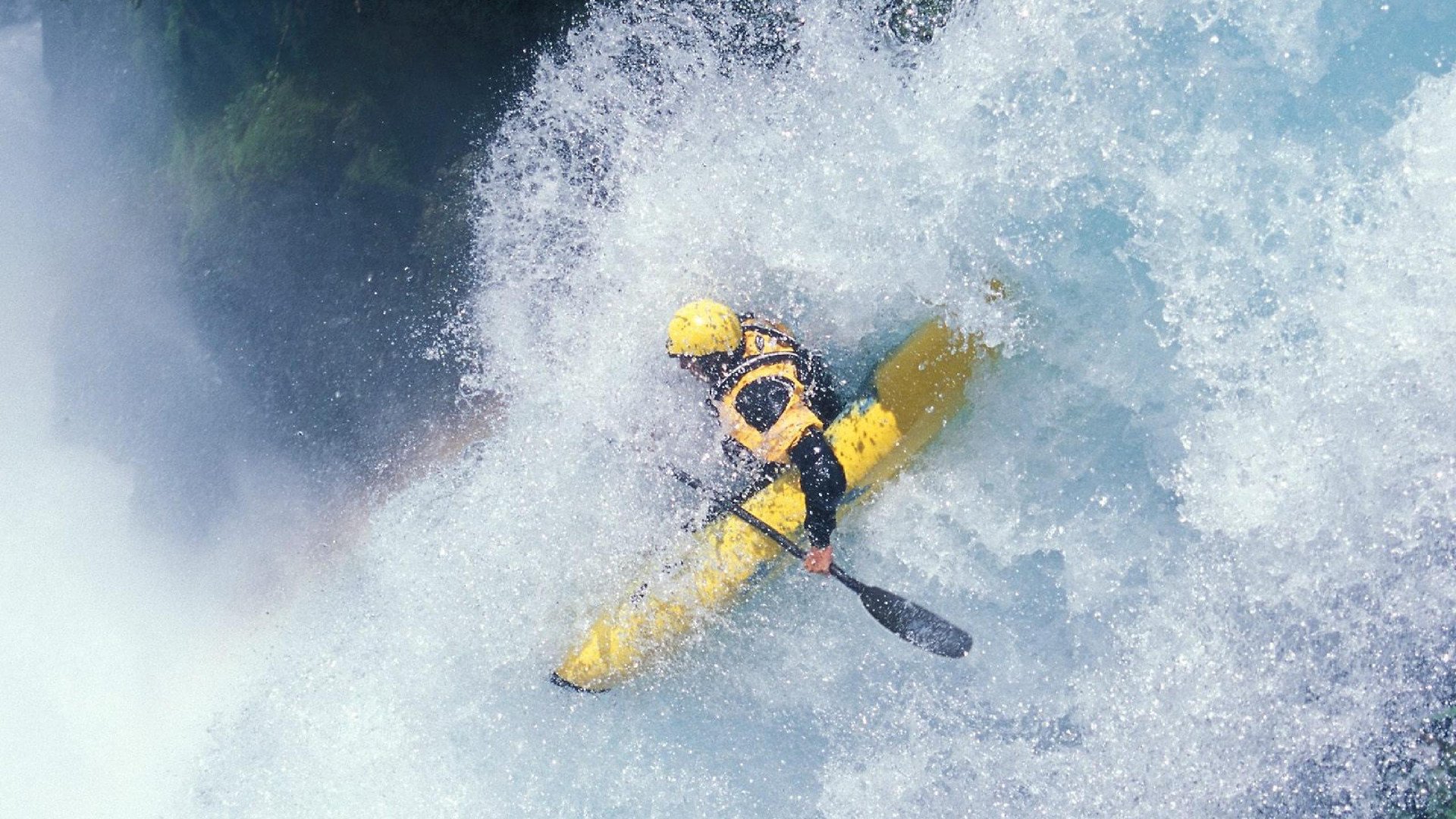 双线叙事,多特蒙德终结红牛霸权,罗德里西决生死战封神