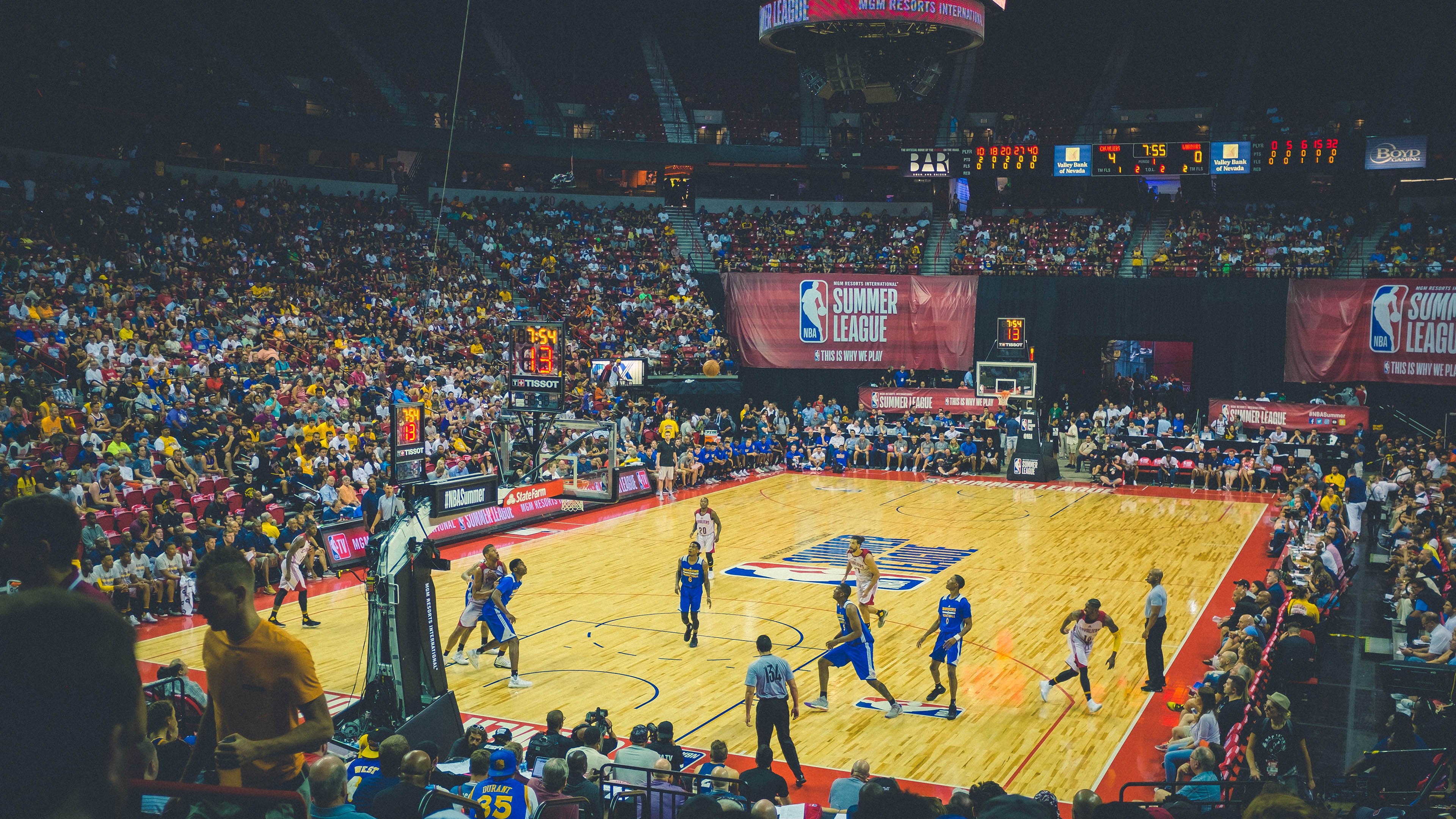 从突尼斯到洛杉矶，卡瓦哈尔的跨洲篮球传奇